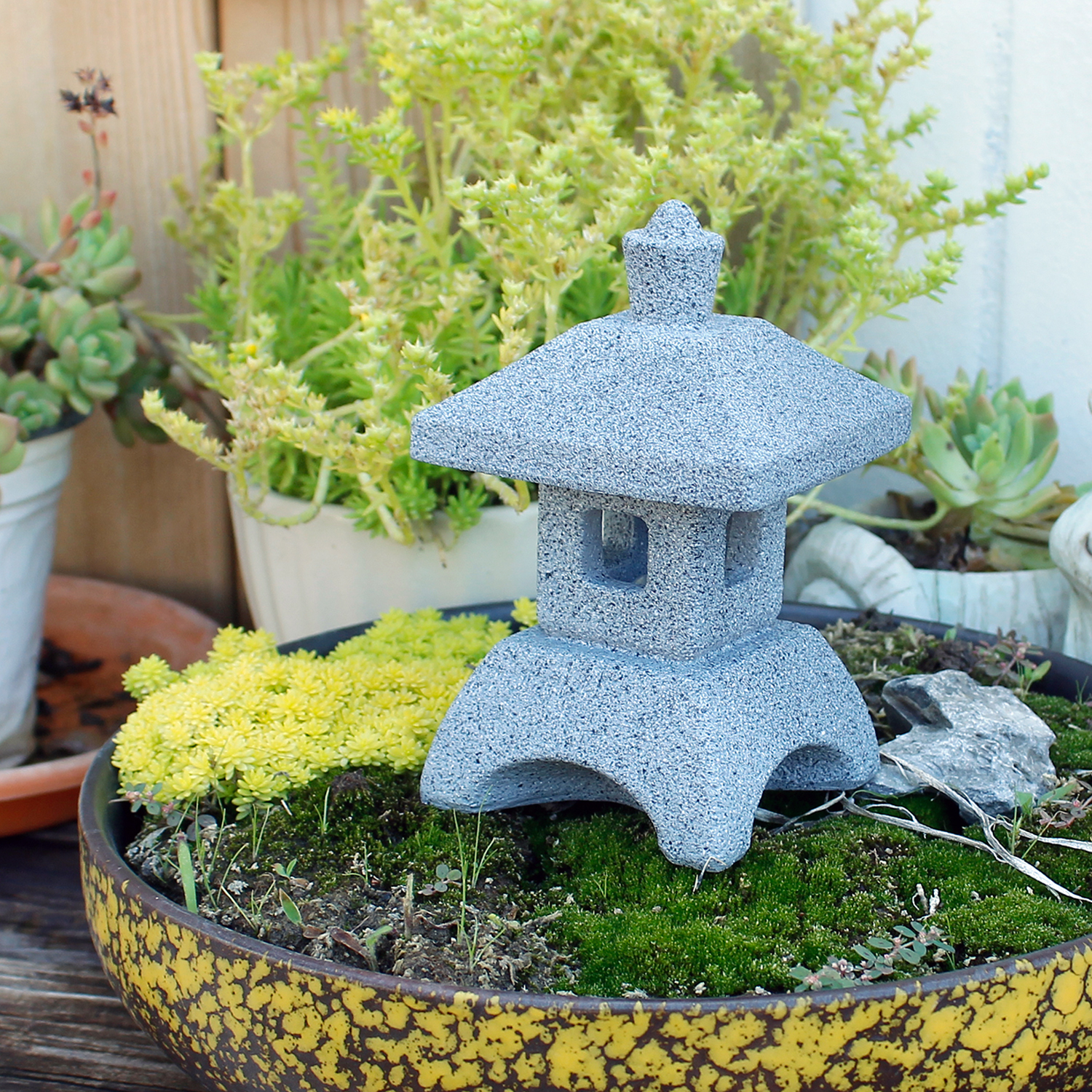 Japanese Lantern Pagoda Statue - Aquarium Fish Japanese recensione e prezzo