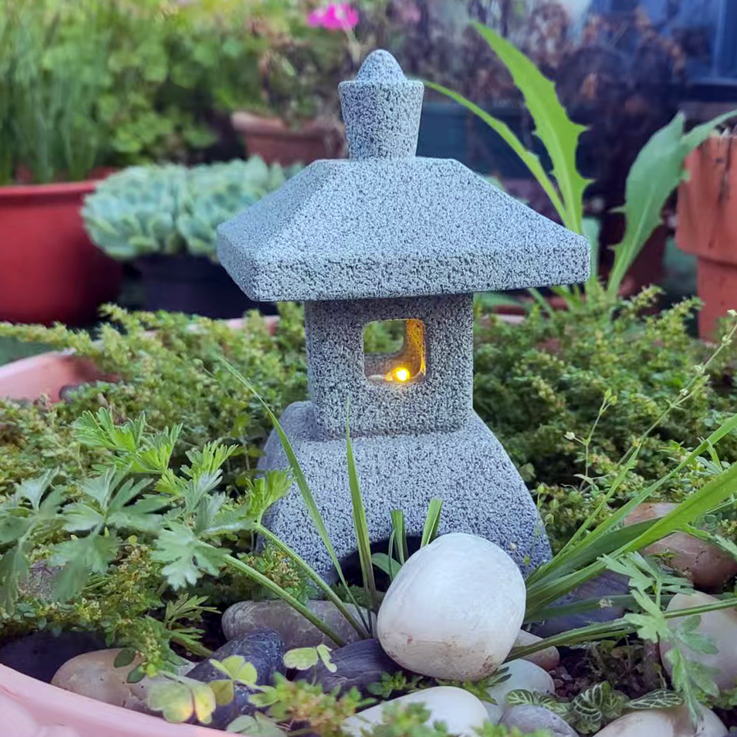 Japanese Lantern Pagoda Statue - Aquarium Fish Japanese recensione e prezzo