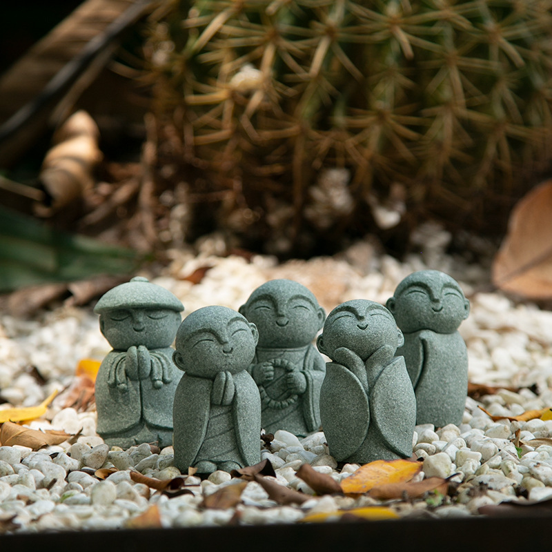 Japanese Buddha Figurine Good  - Aquarium Fish Japanese recensione e prezzo