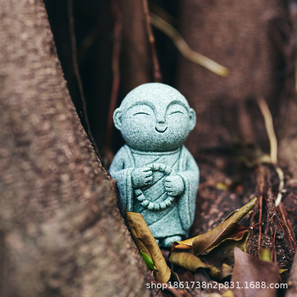 Japanese Buddha Figurine Good  - Aquarium Fish Japanese recensione e prezzo